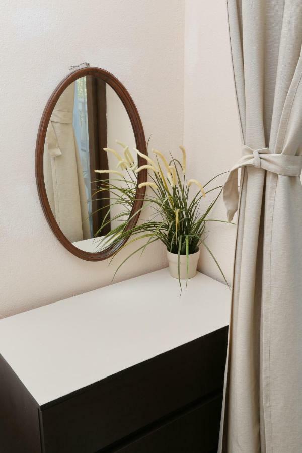 Villa Argo 3 - Beachfront, Big Gardens, Location! Пефкохори Экстерьер фото